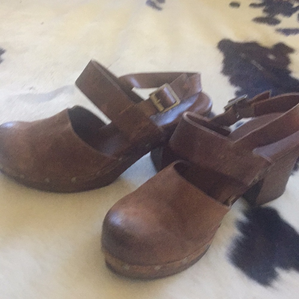 Korks clogs